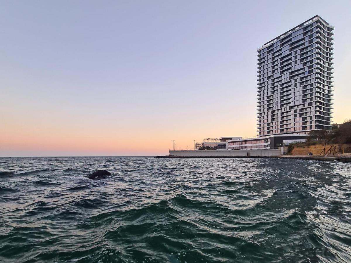 Сozy 704 Sunrise Apartments On The 22Nd Floor In The Center Odessa Eksteriør billede